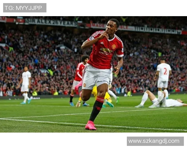 曼联瞄准狼队15亿中场球员作为卡塞米罗接班人 曼联瞄准狼队15亿中场球员作为卡塞米罗接班人